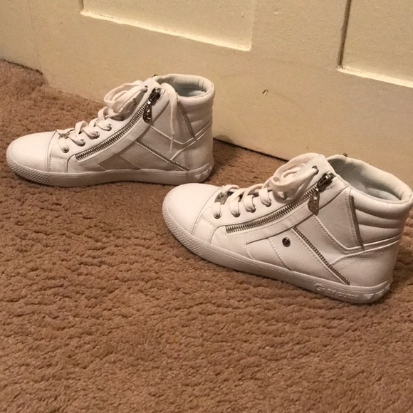 guess white high top sneakers